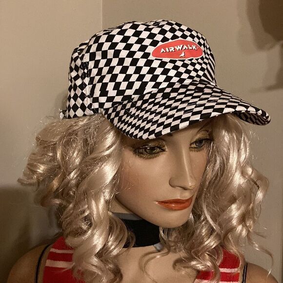 Airwalk Checkered Hat - Picture 1 of 7